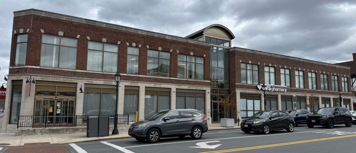 20251113_Andover_Front_Web