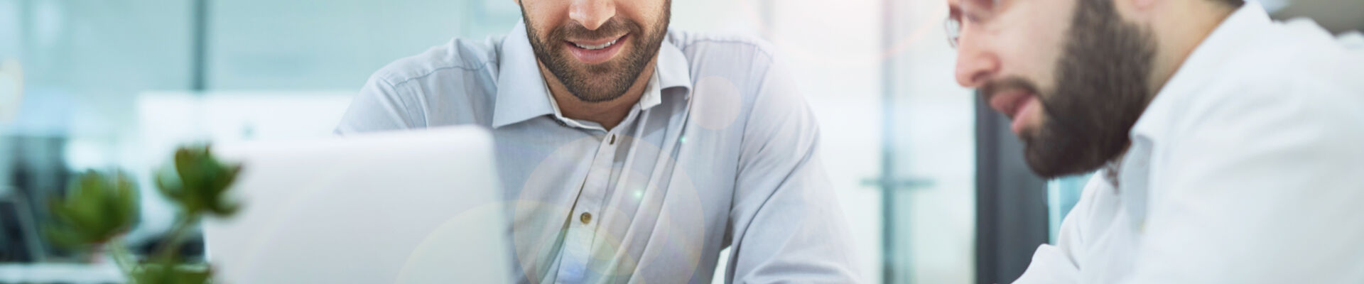 Besprechung_iStock-531866700_korr_gefaerbt_web