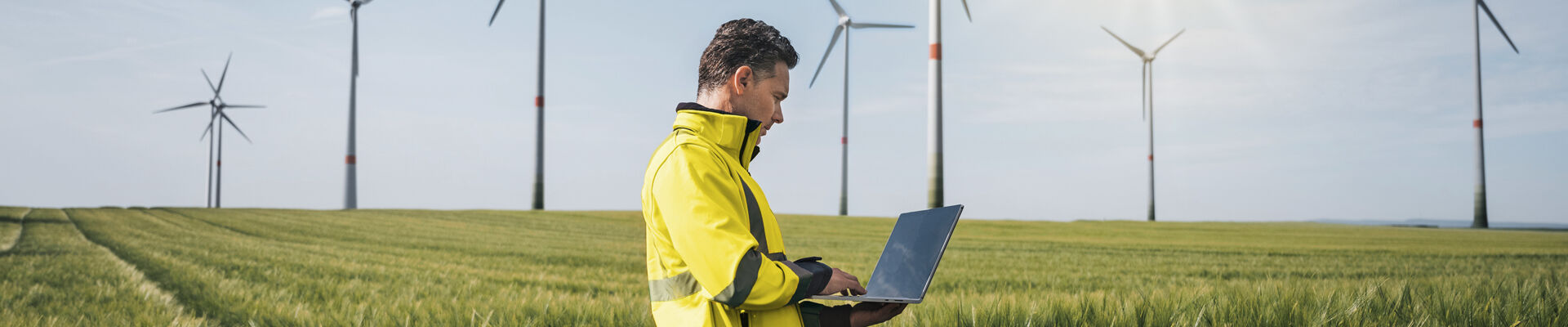 AdobeStock_512036370_lichtpunkt_bearb_web