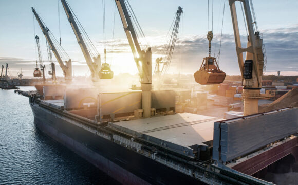 AdobeStock_388872782_lichtpunkt_bearb_web