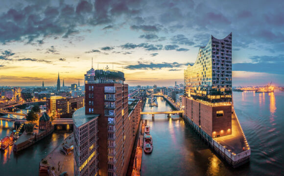 adobestock_282750626_bearb_anmc_web