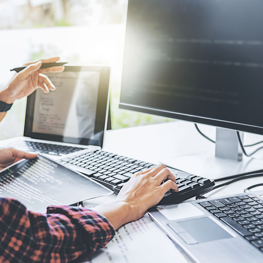 Fotolia_223682895_XXL_lichtpunkt_bearb