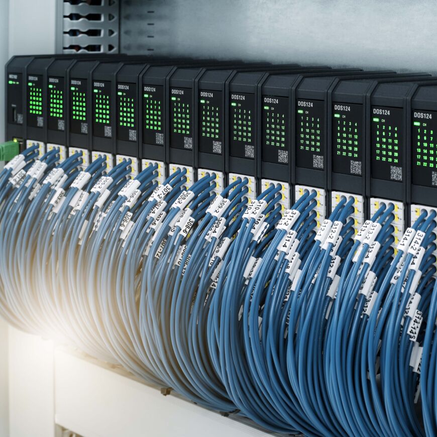 M100 im Schaltschrank